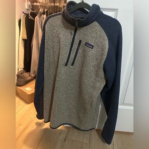 men’s Patagonia fleece jacket large GREAT condition never worn